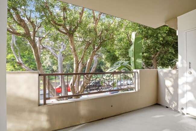 Building Photo - Colby Villas by Wiseman