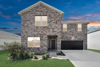 Building Photo - 4830 Highland Spgs Dr