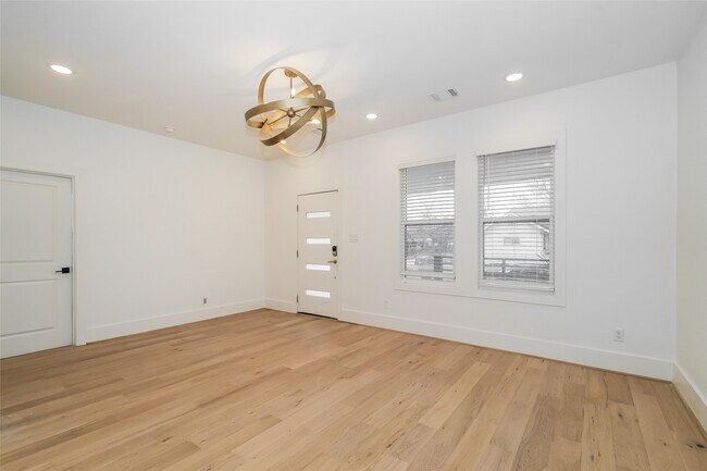 Foto del edificio - 231 Grace St