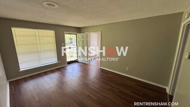 Foto del edificio - 3425 Arnold Rd