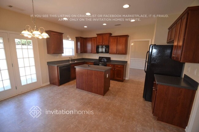Building Photo - 971 Wisteria View Ct SE