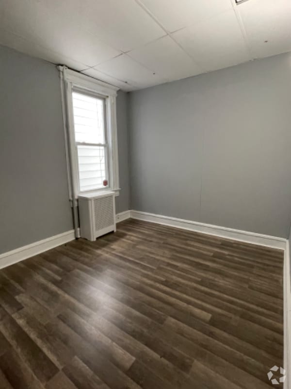 Lower Clinton Hill Apartments under 3,000 Newark, NJ 9 Rentals