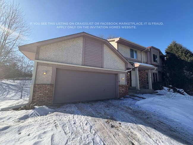 Building Photo - 12825 46th Ave N