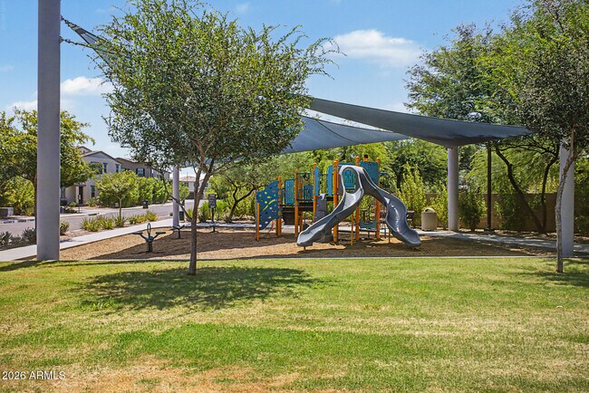 Foto del edificio - 2771 S Chippewa Dr