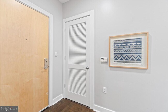 Foto del edificio - 401 15th St SE