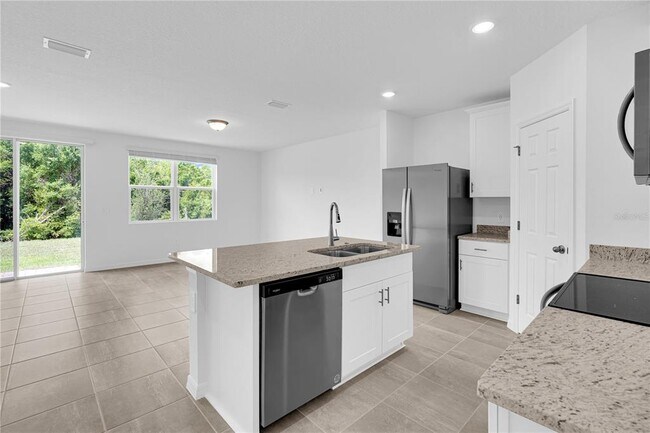 Building Photo - 16423 Bird of Paradise Ave