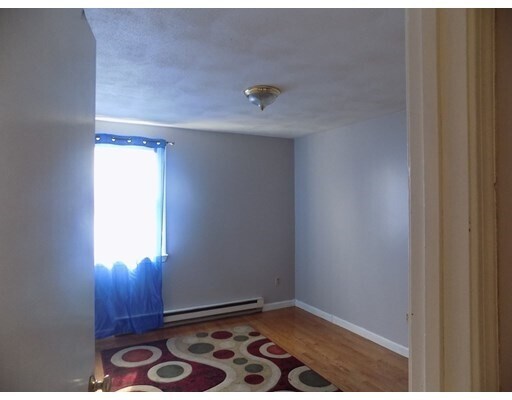 Building Photo - 33A Jackson St
