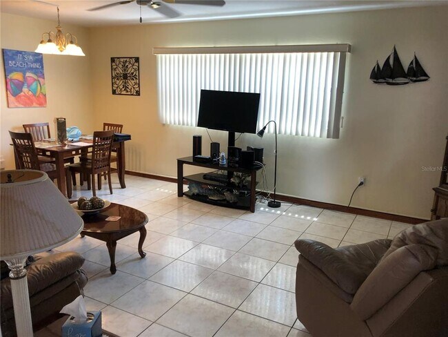 Building Photo - 6161 Gulf Winds Dr