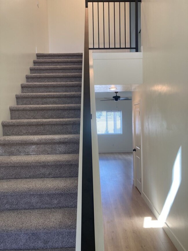 Foto del edificio - 3 Bed - 2.5 Bath, Newer Construction, Larg...