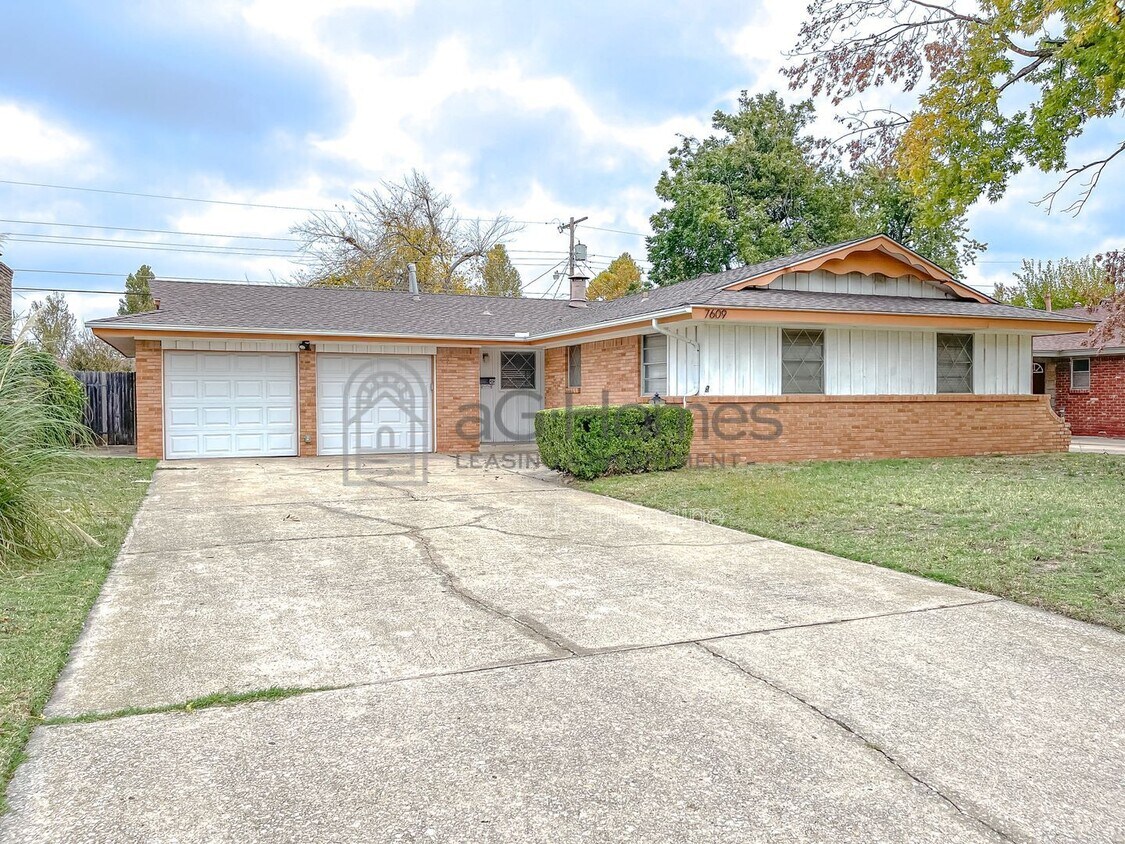 Photo - 7609 Northwest 28th Street