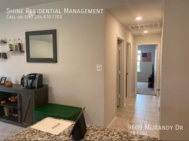Foto del edificio - 9609 Murandy Dr