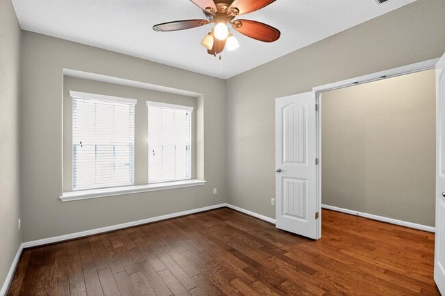 Foto del edificio - 779 Hometown Pkwy