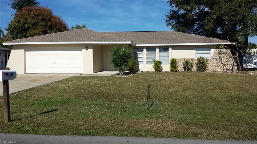 Foto principal - 3815 SE 10th Pl