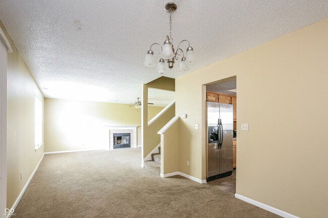 Building Photo - 10313 Cadogan Dr