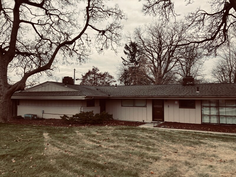 Primary Photo - 3042 Wicklow Rd