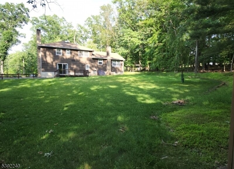 Foto del edificio - 11 Conklin Ln