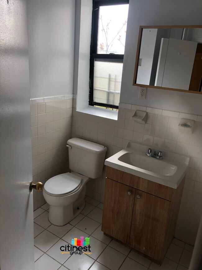 Foto del edificio - 520 W 163rd St