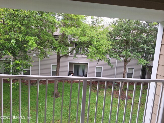 Building Photo - 7061 Snowy Canyon Dr