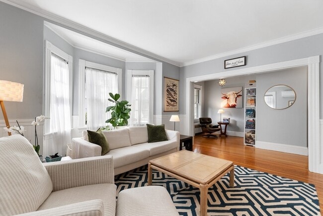 Foto del edificio - 11 Highland Ave