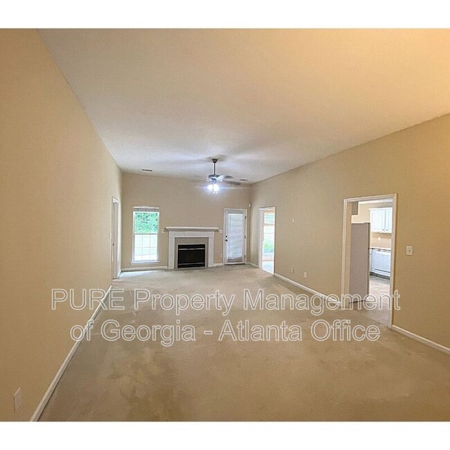 Building Photo - 2148 Sylvan Lake Dr