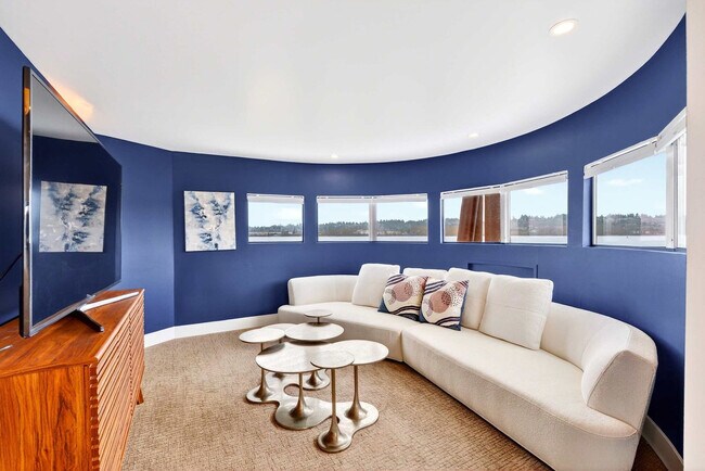 Foto del edificio - 3307 NE Marine Dr