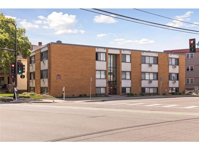 Foto del edificio - 3200 Minnehaha Ave