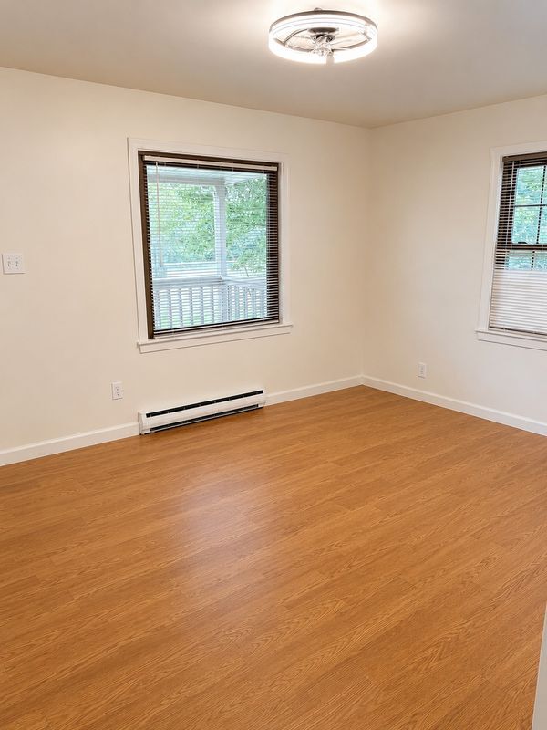 Foto del edificio - 1705 Illingsworth Ave