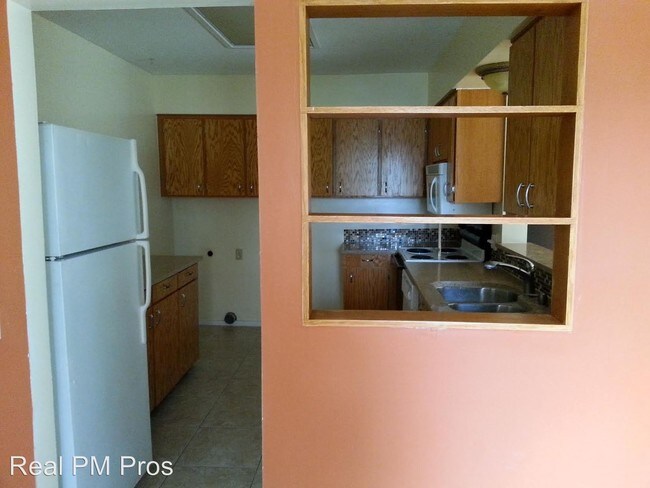 Building Photo - 7608 Las Palmas Way