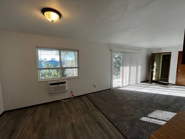 Foto del edificio - 618 Center St