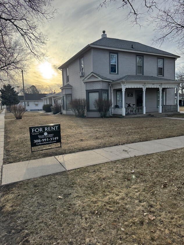 Exterior - The Crystal on C Ave