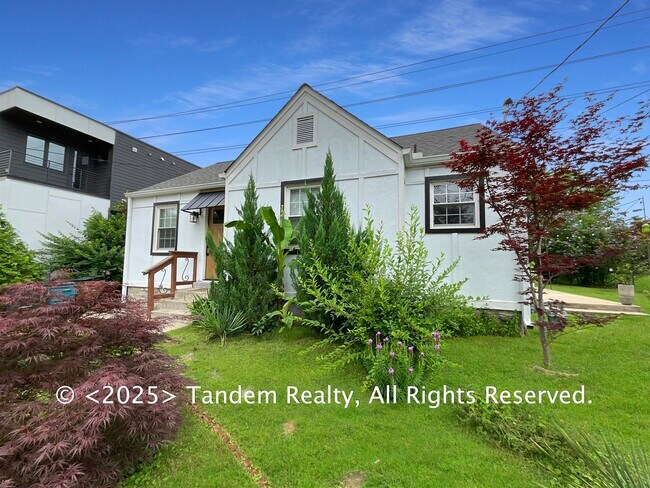Foto del edificio - 2710 Sharondale Ct