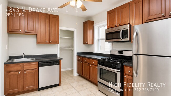 Foto del edificio - 4843 N Drake Ave