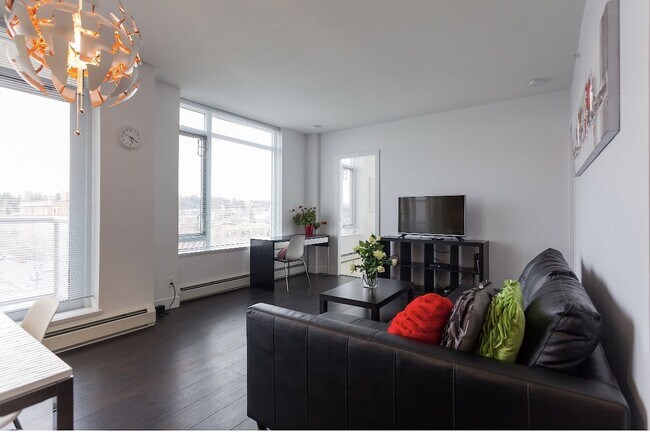 Building Photo - 1500-1500 7 St SW