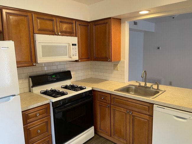 Foto del edificio - 201 Society Pl