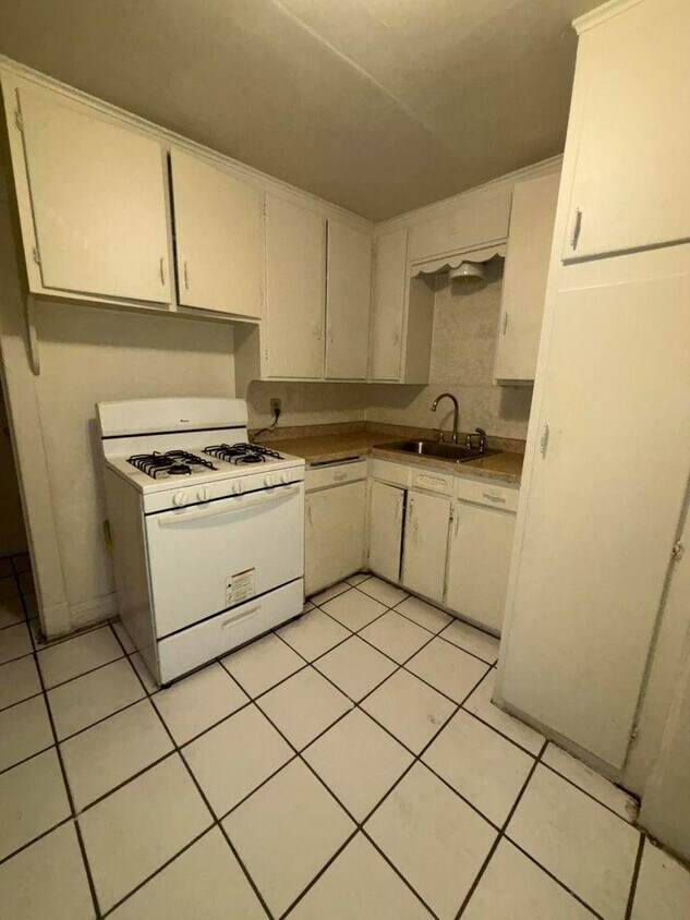 Primary Photo - 1111 Washington Ave