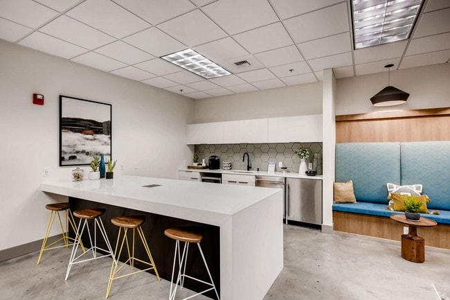 Chelsea Heights apartments — community photo - Chelsea Heights