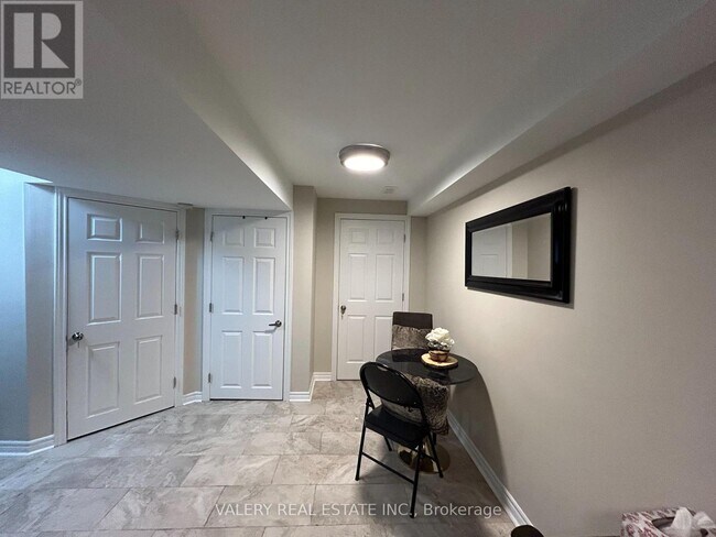 Building Photo - 5147 Angel Stone Dr