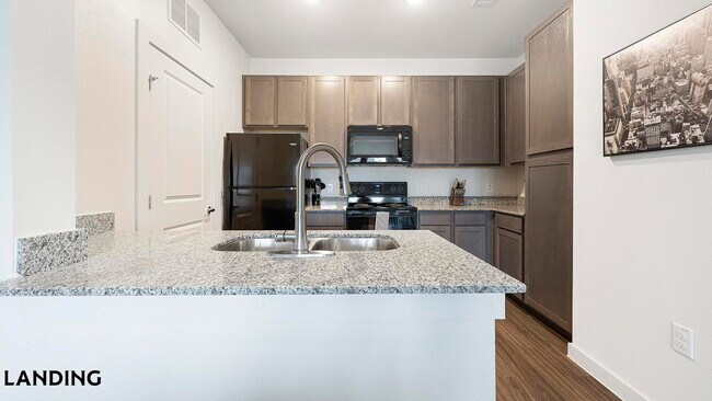 Foto del edificio - 2115 Windsor Blvd