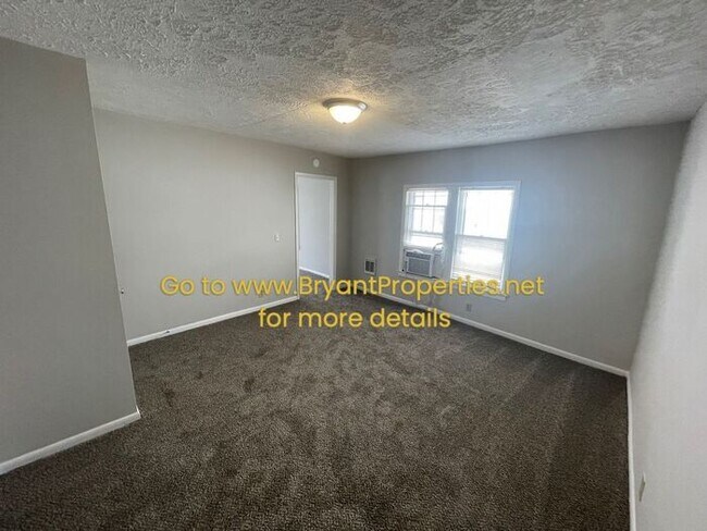 Building Photo - 1313-B Meridian St - Nashville, TN