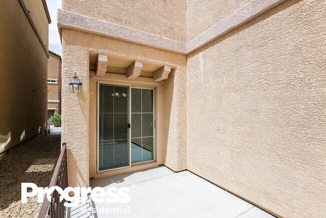 Building Photo - 7608 Tiffany Lamp Ct