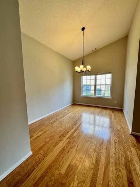 Building Photo - Move in Ready! Ranch style home for rent i...