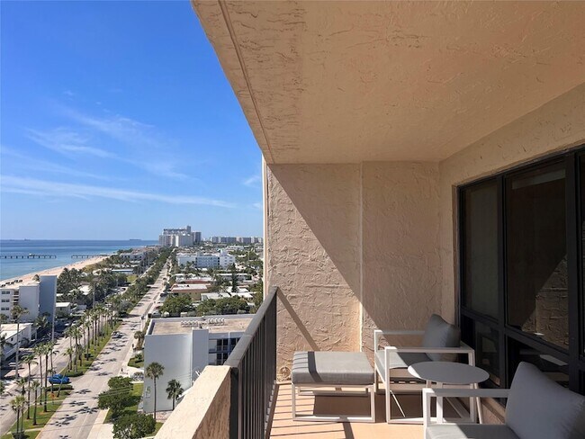 Foto del edificio - 4900 N Ocean Blvd