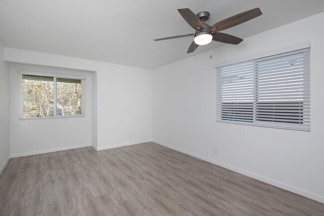Foto del interior - Golden Pacific Apartments