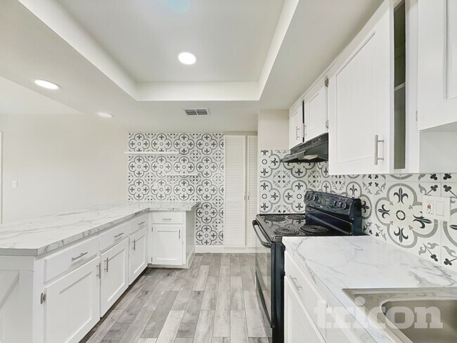 Foto del edificio - 10391 Lear St