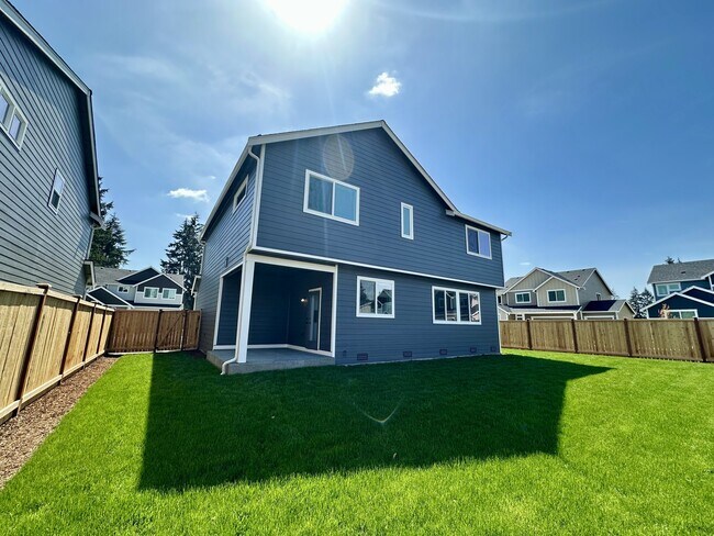 Building Photo - 3459 183 St Ct E