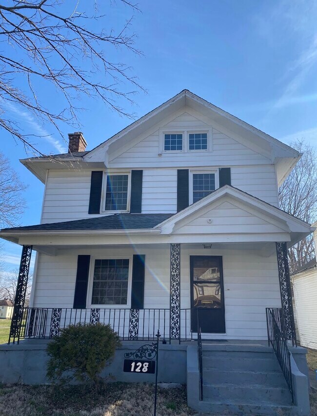 Building Photo - 128 N Marion St