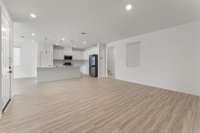 Building Photo - 27941 Silo Ln