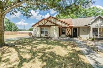 Building Photo - 3302 Laurel Dale Dr