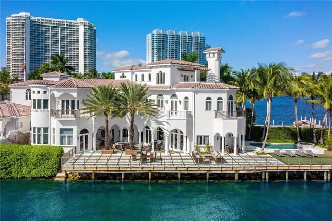 Building Photo - 4042 Island Estates Dr
