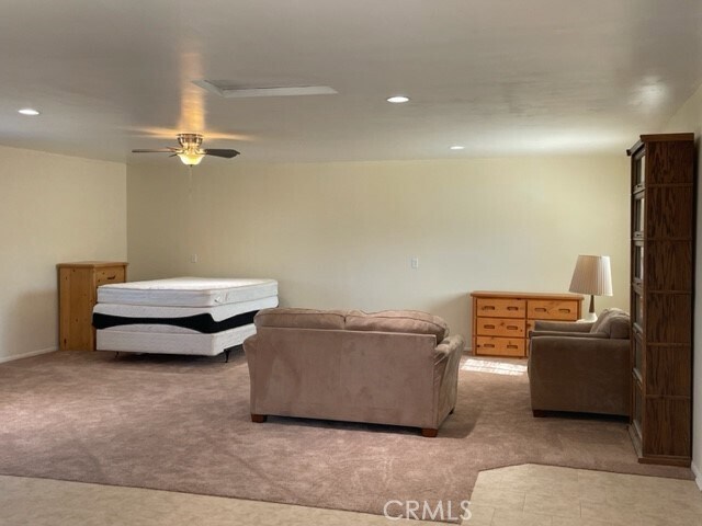 Building Photo - 39330 Gray Squirrel Rd